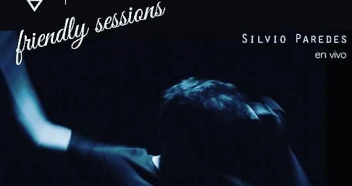 Friendly Sessions: Silvio Paredes en vivo en Estudios Insular Friendly Sessions: Silvio Paredes en vivo en Estudios Insular