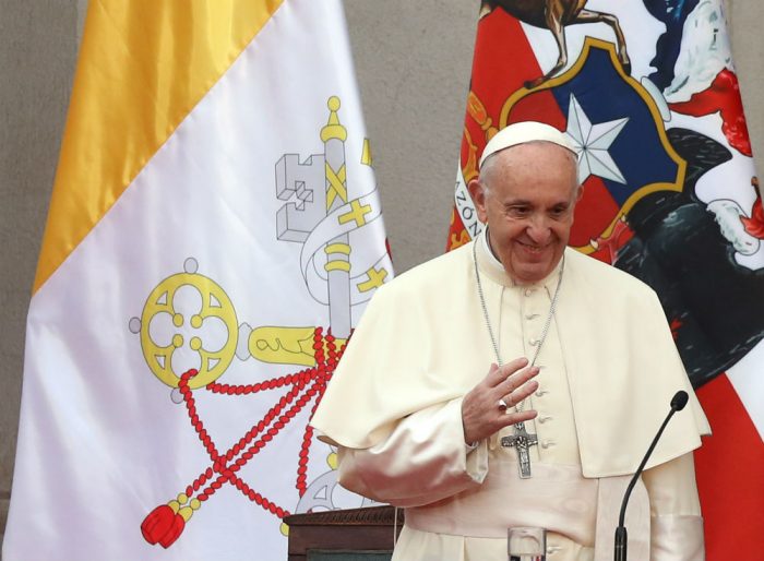 Piñera verá al Papa Francisco en el Vaticano después del frío saludo de enero en La Moneda  