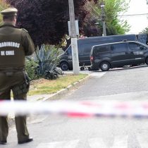 Enigma policial: Macabro hallazgo de cadáver colgado en un árbol en Maipú