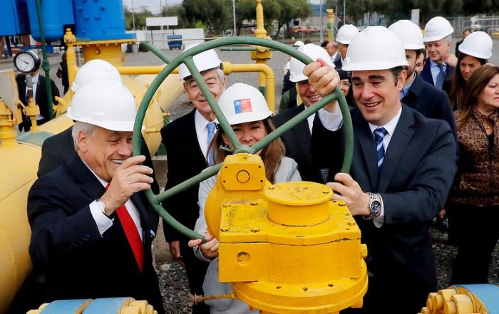 Argentina vuelve a abrir la llave a Chile y se reinicia importación de gas a una década del corte