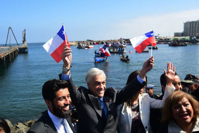 24 horas después, Piñera se acuerda de Bachelet por La Haya: “Tuvo una actitud firme y clara en defensa de nuestro país” 24 horas después, Piñera se acuerda de Bachelet por La Haya: “Tuvo una actitud firme y clara en defensa de nuestro país”