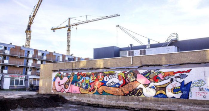 En Holanda hallan antiguo mural de Brigada Ramona Parra durante demolición En Holanda hallan antiguo mural de Brigada Ramona Parra durante demolición