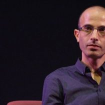 Yuval Noah Harari, el filósofo futurista que sin usar teléfono celular se ha convertido en el gurú involuntario de Silicon Valley