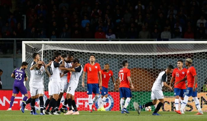 Sin rumbo: Costa Rica le arruina la noche a una desconocida selección chilena Sin rumbo: Costa Rica le arruina la noche a una desconocida selección chilena