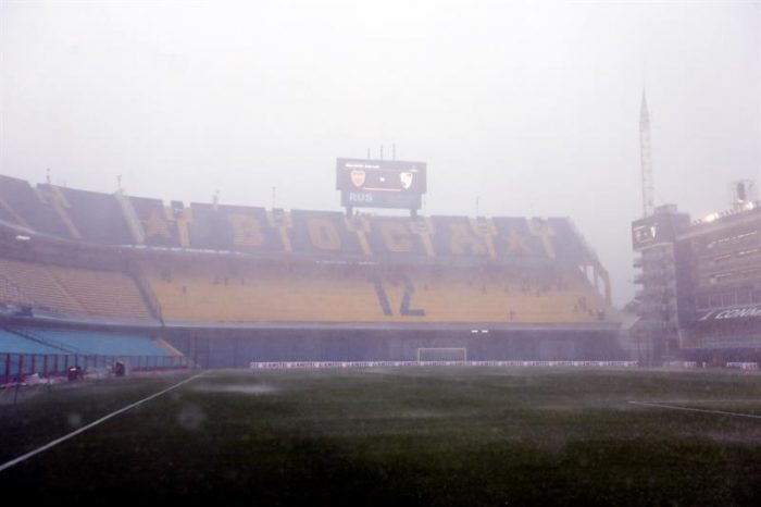 Suspenden por lluvia el Boca Juniors-River Plate de la ida de la final Suspenden por lluvia el Boca Juniors-River Plate de la ida de la final
