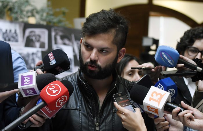 Boric desdramatiza reunión con Palma Salamanca: “Fue un encuentro casual en el pasillo” Boric desdramatiza reunión con Palma Salamanca: