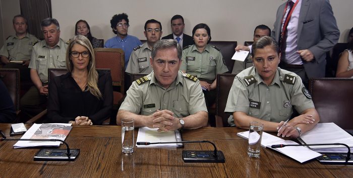 Hermes Soto explicó que carabinero destruyó tarjeta de memoria porque tenía “imágenes personales” Hermes Soto explicó que carabinero destruyó tarjeta de memoria porque tenía