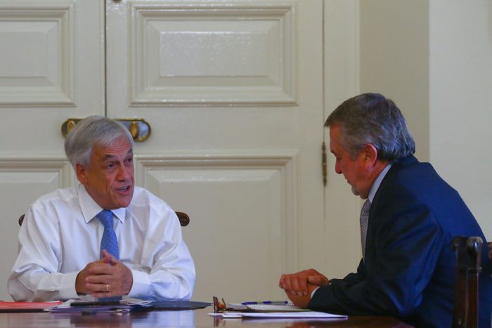 Piñera pide a Jorge Atton “combatir el terrorismo” en la Araucanía en su primera reunión como intendente Piñera pide a Jorge Atton