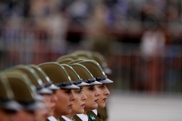 Capitana de Carabineros intentó suicidarse con su arma de servicio Capitana de Carabineros intentó suicidarse con su arma de servicio
