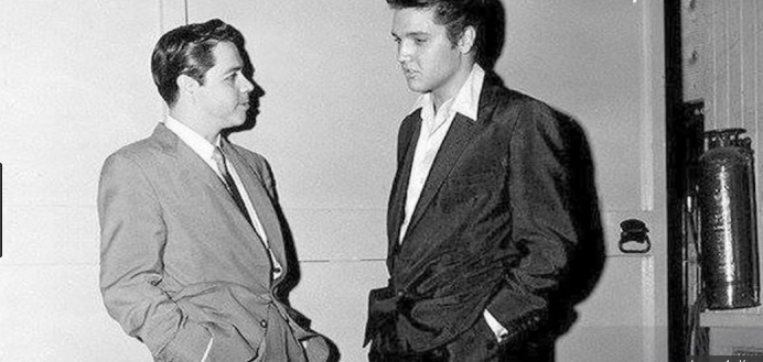 Entrevista a Lucho Gatica: “Al final me vio la foto que tenía con Elvis y Luis Miguel me la robó” Entrevista a Lucho Gatica: “Al final me vio la foto que tenía con Elvis y Luis Miguel me la robó”