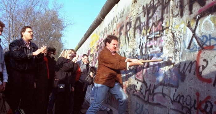 Nuestro ethos, nuestro muro Nuestro ethos, nuestro muro
