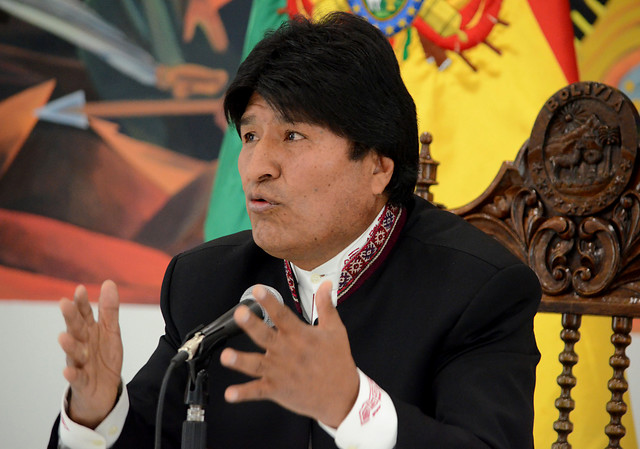 Evo Morales: “Chile, Brasil y Estados Unidos van a meter mucha plata a nuestros opositores para ganarnos” Evo Morales: “Chile, Brasil y Estados Unidos van a meter mucha plata a nuestros opositores para ganarnos”