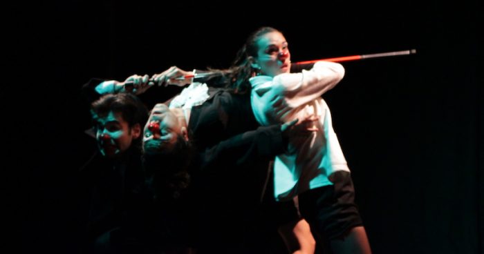 Proyecto “Escalera Arriba” teatro gratis en los Cerros de Valparaíso Proyecto “Escalera Arriba” teatro gratis en los Cerros de Valparaíso