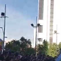 El banderazo de la Federación de Estudiantes Mapuche en una nueva manifestación por Catrillanca