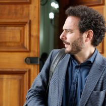 “Liberales a costa ajena”: Evópoli se defiende de la dura crítica de Carlos Peña