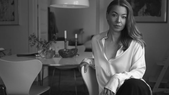 Karolina Ramqvist: “El feminismo se vuelve esencialista e incluso sexista cuando da a las mujeres una posición exclusiva” Karolina Ramqvist: “El feminismo se vuelve esencialista e incluso sexista cuando da a las mujeres una posición exclusiva”