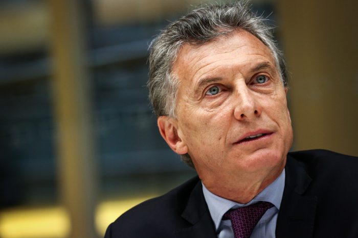 Seguidores de Cristina Fernández hacen pasar mal rato al presidente Mauricio Macri