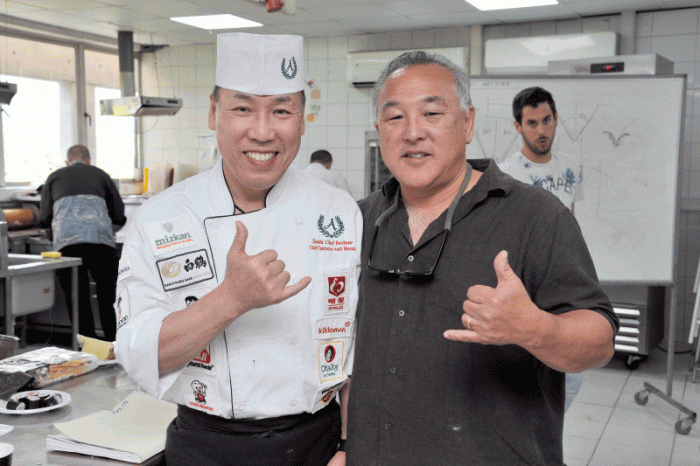 Uno de los cocineros japoneses más reconocidos del mundo encabezó clases magistrales en Chile