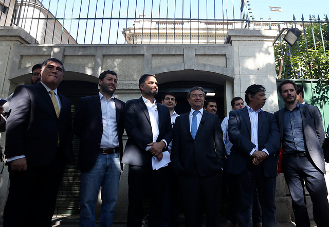 Intensas gestiones de la derecha en Chile por asilo de Palma Salamanca contrastan con el silencio de Francia Intensas gestiones de la derecha en Chile por asilo de Palma Salamanca contrastan con el silencio de Francia