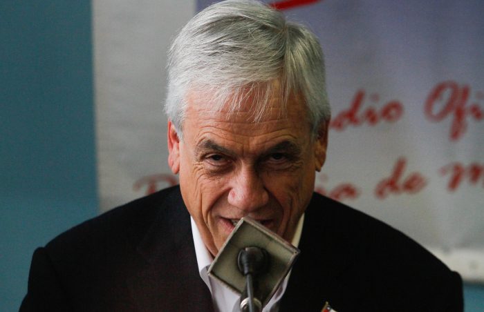 Piñera cede ante críticas de Desbordes y asegura que tiene 