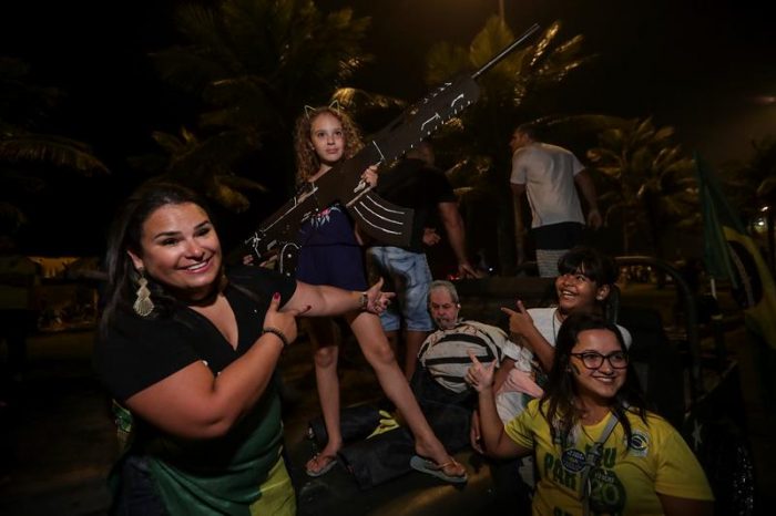 Ellas no: Bolsonaro arma equipo de transición sin mujeres Ellas no: Bolsonaro arma equipo de transición sin mujeres