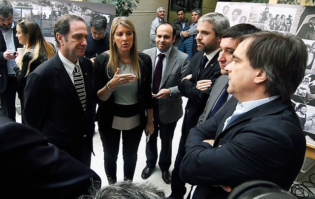 Sename: Gobierno pone discusión inmediata al proyecto luego de revés en la comisión Sename: Gobierno pone discusión inmediata al proyecto luego de revés en la comisión
