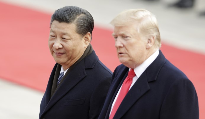 Xi elogia progreso de negociaciones comerciales con EEUU y reunión continuará en Washington Xi elogia progreso de negociaciones comerciales con EEUU y reunión continuará en Washington