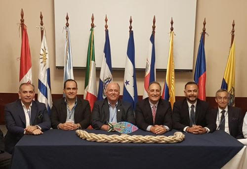 Encuentro de pesca latinoamericana termina con acuerdo para reciclar cabos marinos, redes de pesca y otros materiales plásticos Encuentro de pesca latinoamericana termina con acuerdo para reciclar cabos marinos, redes de pesca y otros materiales plásticos