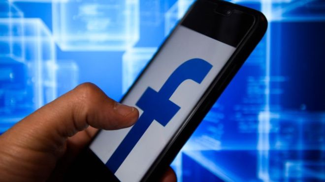 Facebook: cómo funciona la venta de grupos y páginas en la red social y por qué la compañía lo considera 