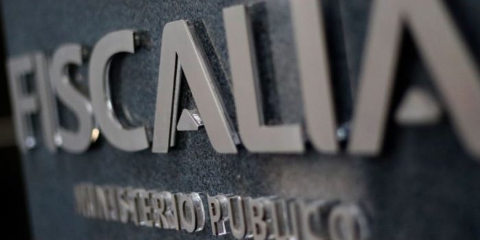 Investigan a dos diplomáticos chilenos por tráfico de inmigrantes Investigan a dos diplomáticos chilenos por tráfico de inmigrantes