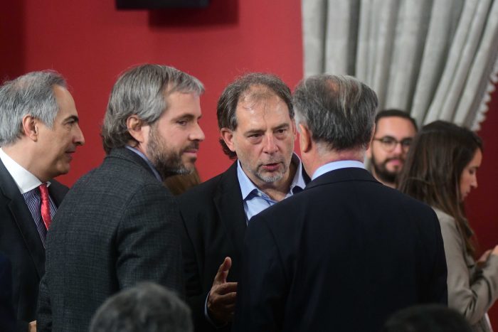 Senador Girardi pide llevar la prevención del VIH “a donde están los jóvenes” Senador Girardi pide llevar la prevención del VIH