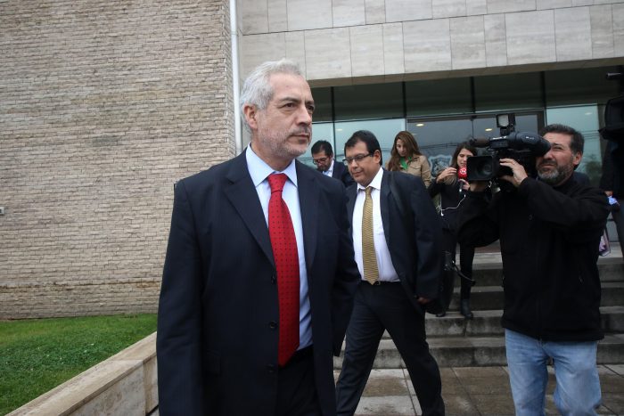 Fiscales toman declaraciones al general Martínez por venta de armas a narcos Fiscales toman declaraciones al general Martínez por venta de armas a narcos