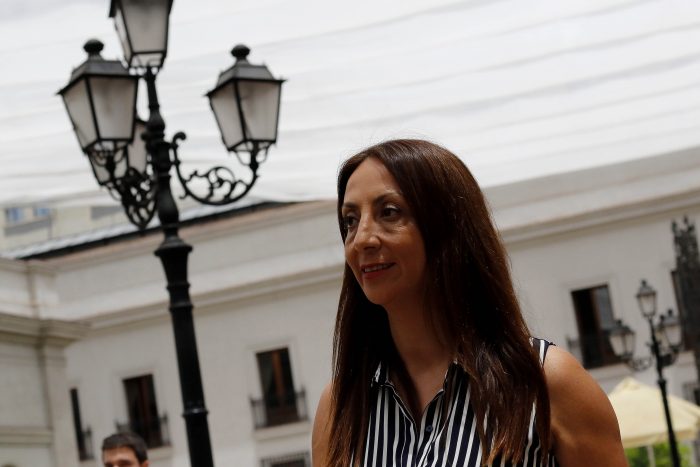 Cecilia Pérez baja el perfil a dichos de Flores y defiende la “diversidad” en Chile Vamos Cecilia Pérez baja el perfil a dichos de Flores y defiende la