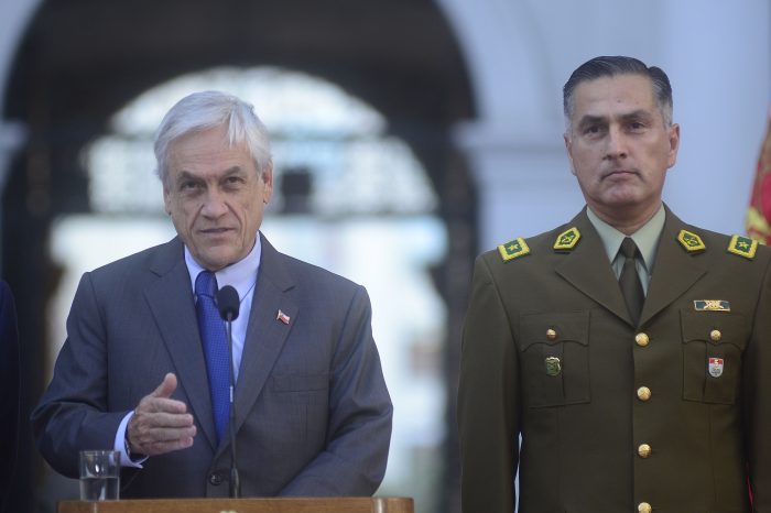 Se veía venir: Piñera designó a Mario Rozas como general director de Carabineros Se veía venir: Piñera designó a Mario Rozas como general director de Carabineros