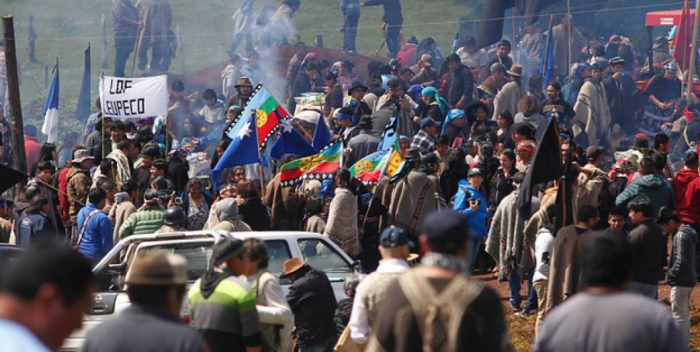 Pueblo Mapuche… lo que el Gobierno no quiere ver Pueblo Mapuche… lo que el Gobierno no quiere ver