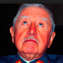 ¿Por qué la derecha resucitó el fantasma de Pinochet?