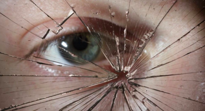 El mal de ojo: uno de los síntomas del modernismo reaccionario El mal de ojo: uno de los síntomas del modernismo reaccionario