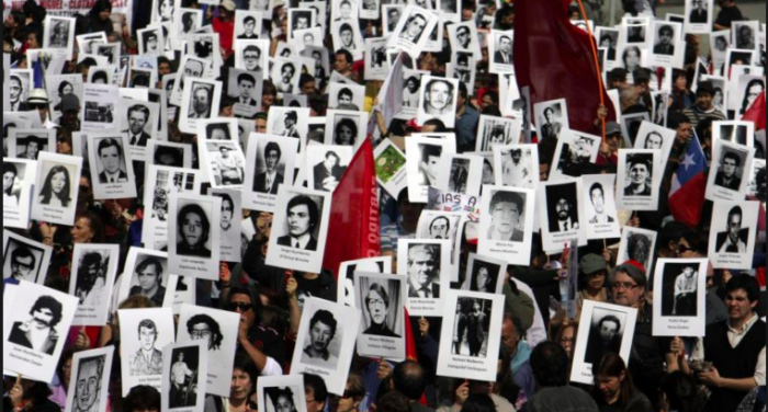 Derecho y negacionismo: el debate entre libertad de expresión e incitación al odio Derecho y negacionismo: el debate entre libertad de expresión e incitación al odio