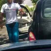Día de furia: detienen a hombre que golpeó violentamente el auto de una mujer en Las Condes