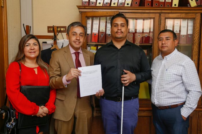 Presentan proyecto de Ley para implementar sistema Braille al etiquetado de alimentos Presentan proyecto de Ley para implementar sistema Braille al etiquetado de alimentos