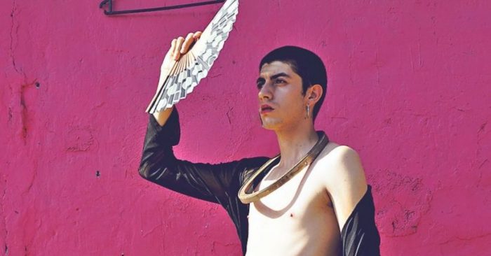 Exposición “Ropa Americana”: Fotógrafa Paz Errázuriz revisa la relación entre moda e identidad Exposición “Ropa Americana”: Fotógrafa Paz Errázuriz revisa la relación entre moda e identidad