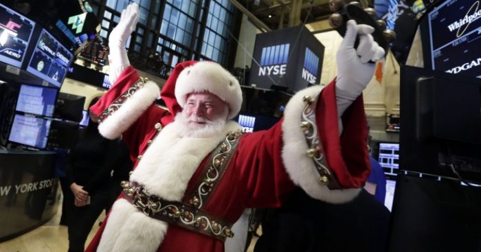 No fue una Navidad feliz en Wall Street: la Bolsa de Nueva York vivió la peor Nochebuena de su historia No fue una Navidad feliz en Wall Street: la Bolsa de Nueva York vivió la peor Nochebuena de su historia