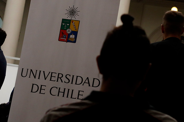 Inquietud en la Universidad de Chile por alza de aranceles hasta en 9,9% para alumnos nuevos en 2019 Inquietud en la Universidad de Chile por alza de aranceles hasta en 9,9% para alumnos nuevos en 2019