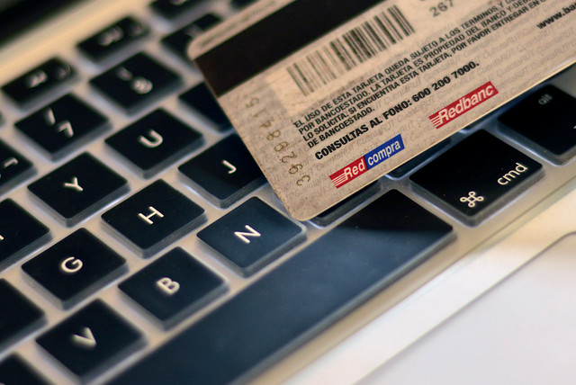 ChileAtiende lanza campaña “Más vale prevenir” con el que busca evitar fraudes a través de internet ChileAtiende lanza campaña “Más vale prevenir” con el que busca evitar fraudes a través de internet