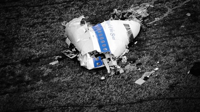 “De repente el cielo se volvió naranja”: cómo fue el atentado del vuelo Pan Am 103 que mató a 270 personas en Lockerbie hace 30 años