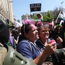 Piñera y el jaque mate al sindicalismo y a la oposición