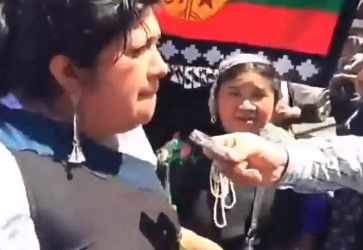 Dirigenta del sindicato de mujeres mapuche hortaliceras Kelluzomowen envía mensaje a alcalde deTemuco Dirigenta del sindicato de mujeres mapuche hortaliceras Kelluzomowen envía mensaje a alcalde deTemuco