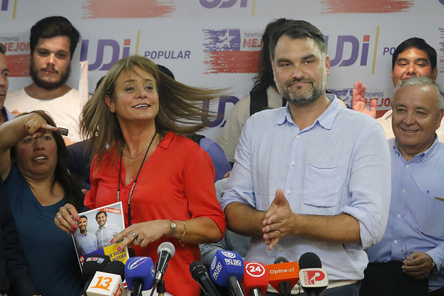 La UDI ratifica su línea más dura y conservadora: Jacqueline van Rysselberghe es reelegida en la presidencia del partido La UDI ratifica su línea más dura y conservadora: Jacqueline van Rysselberghe es reelegida en la presidencia del partido