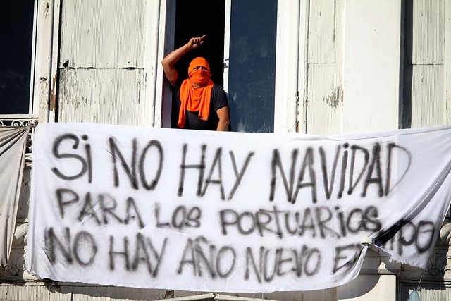 Portuarios acusan a Ultraport de irregularidades en pagos prometidos y existencia de “lista negra” de trabajadores Portuarios acusan a Ultraport de irregularidades en pagos prometidos y existencia de