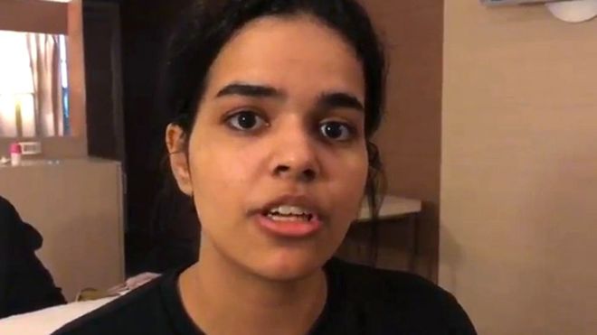 «Estoy segura de que me matarán»: la joven saudita de 18 años retenida en el aeropuerto de Bangkok que huye de su familia «Estoy segura de que me matarán»: la joven saudita de 18 años retenida en el aeropuerto de Bangkok que huye de su familia